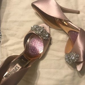 Badgley Mischka blush heels